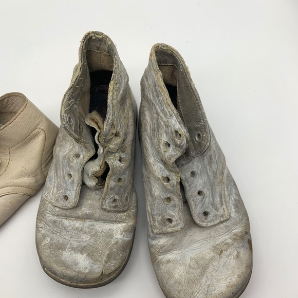 Vintage Baby/Toddler Shoes 2 Pairs From the 1950s - Picture 12 of 16